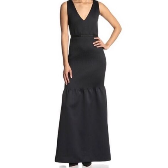 NWT Halston Heritage Long Mermaid Gown - Picture 1 of 6